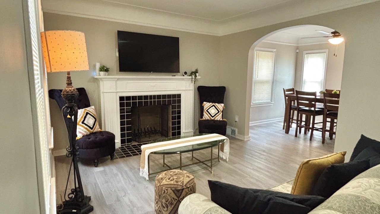 Photo of Livingroom in Detroit
