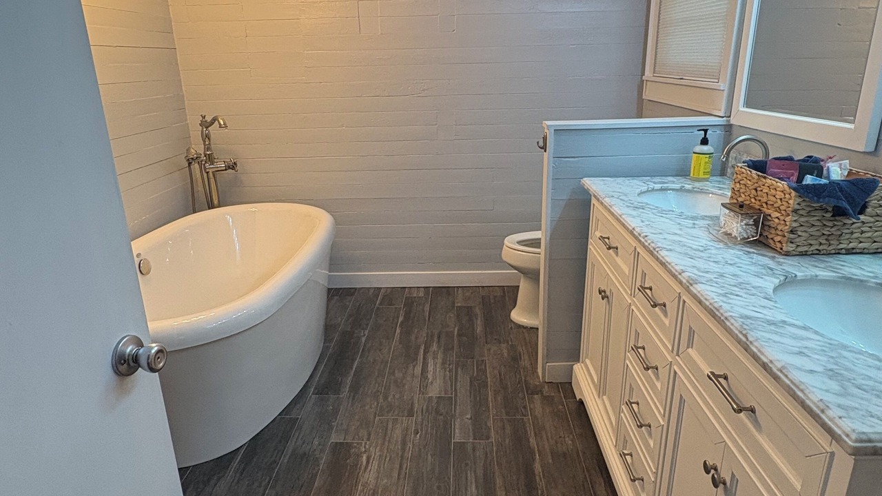 Photo of Bathroom in Jefferson