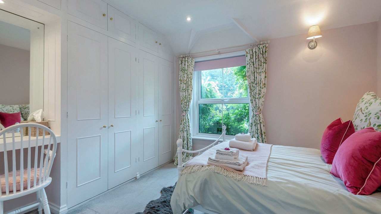 Photo of Others in Selborne