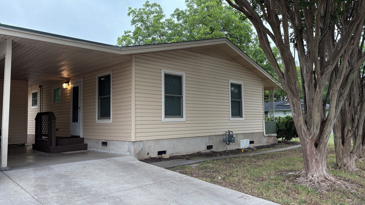Photo of Outdoor in Wooten
