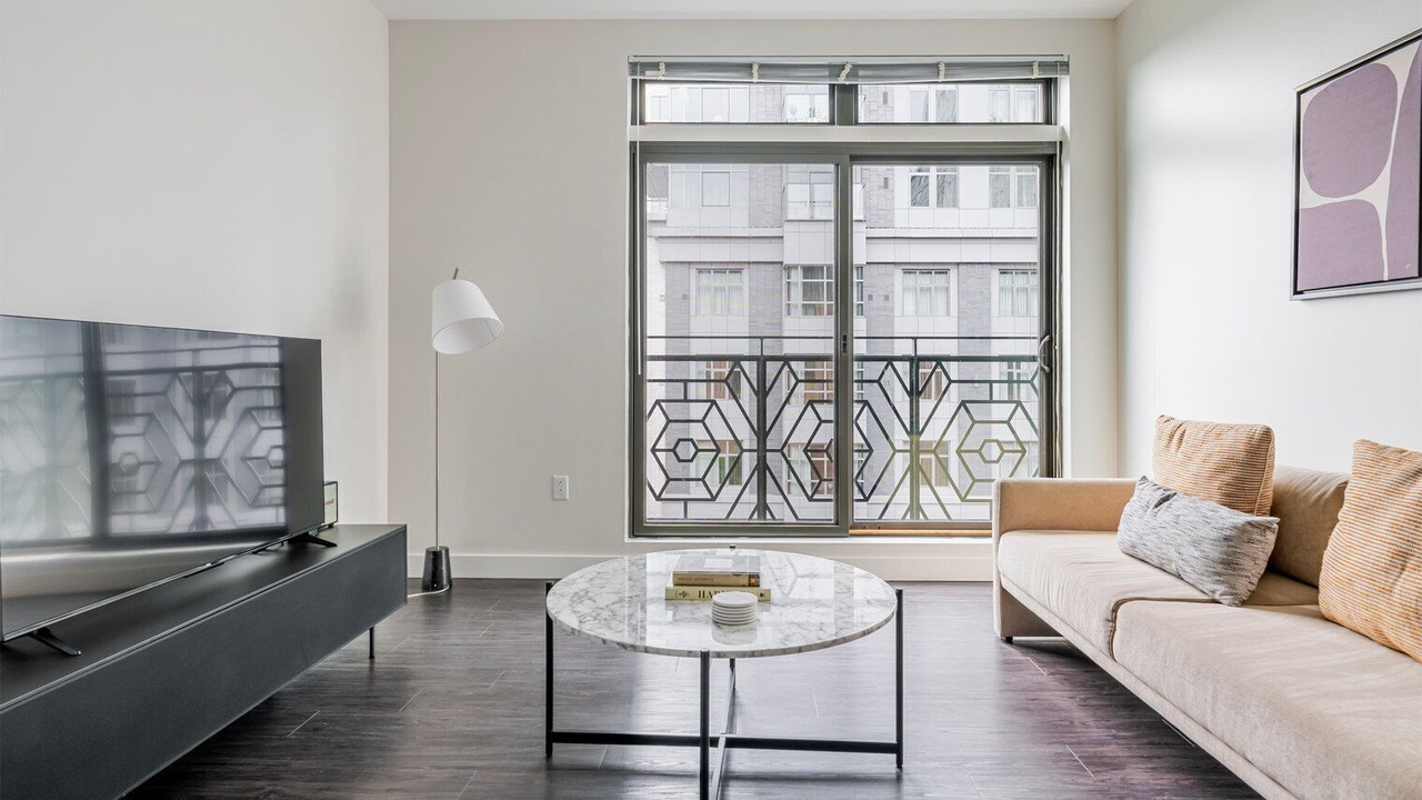 Photo of Livingroom in Assembly Square