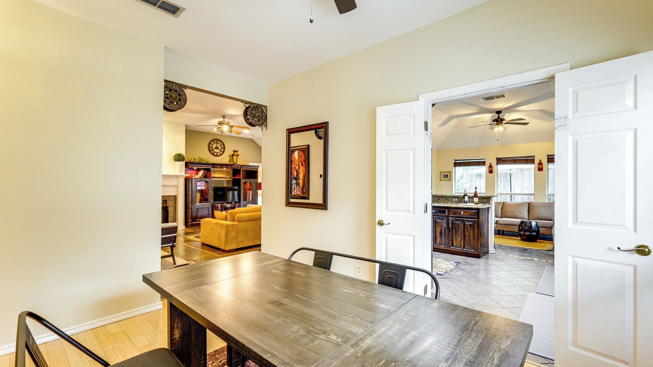 Photo of Livingroom in Crowley