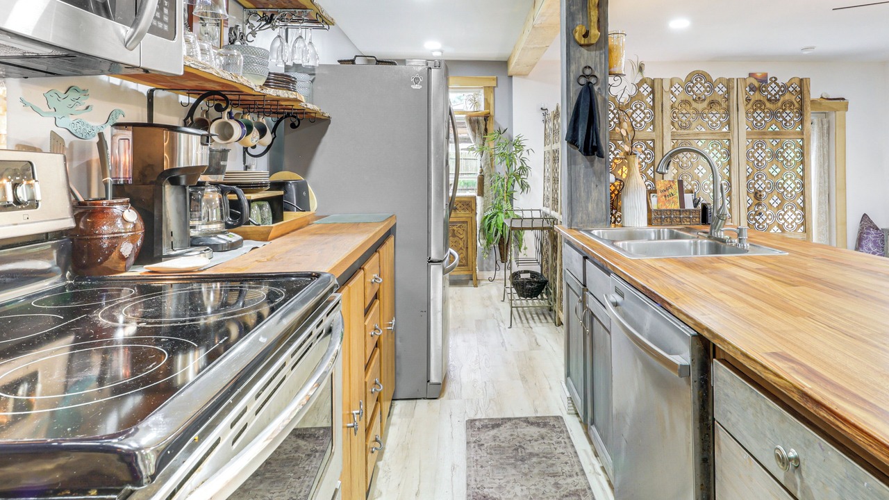 Photo of Kitchen in Harbinger