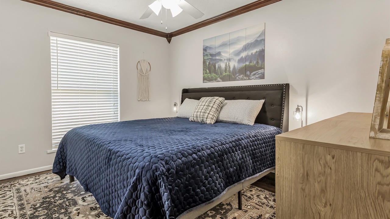 Photo of Bedroom in Carter's Grove