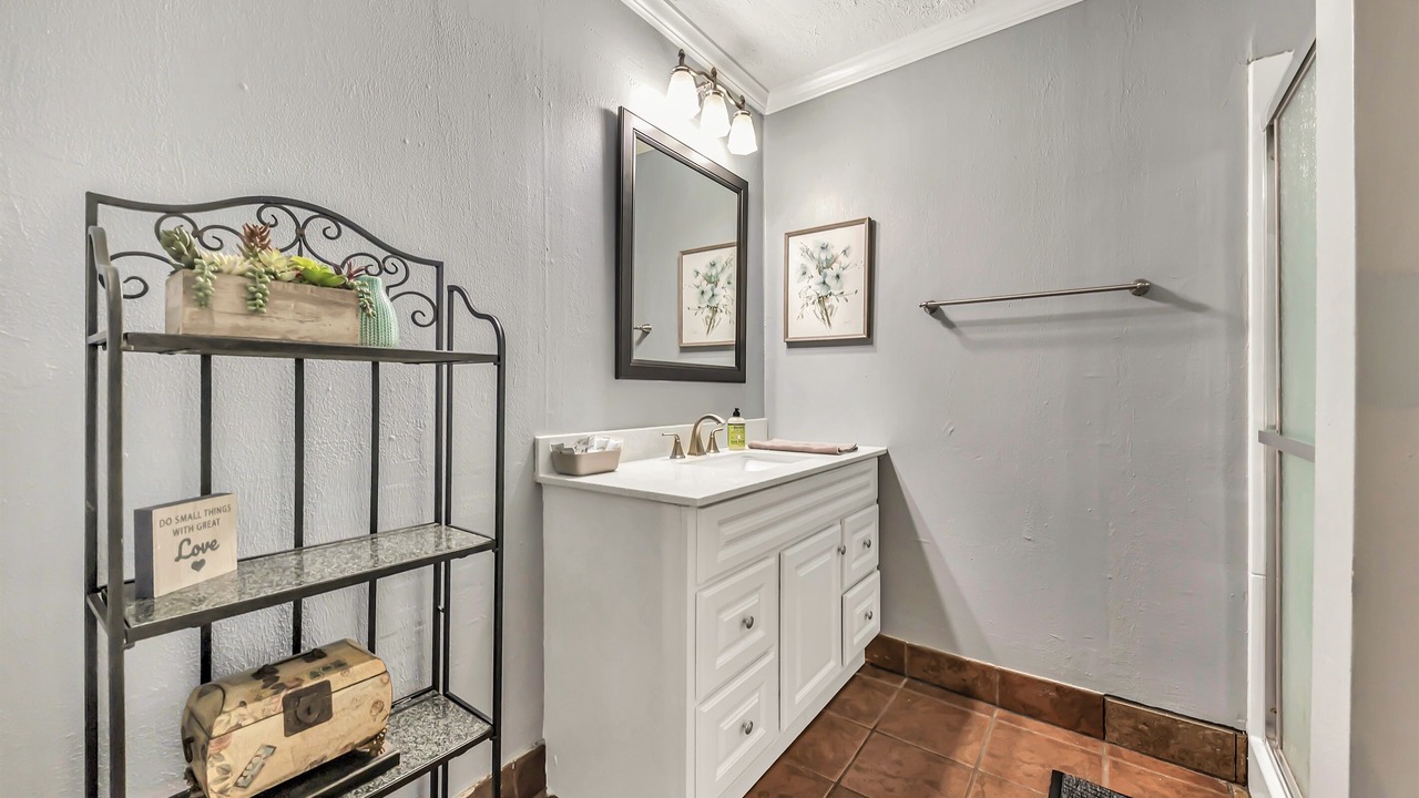 Photo of Bathroom in Carter's Grove