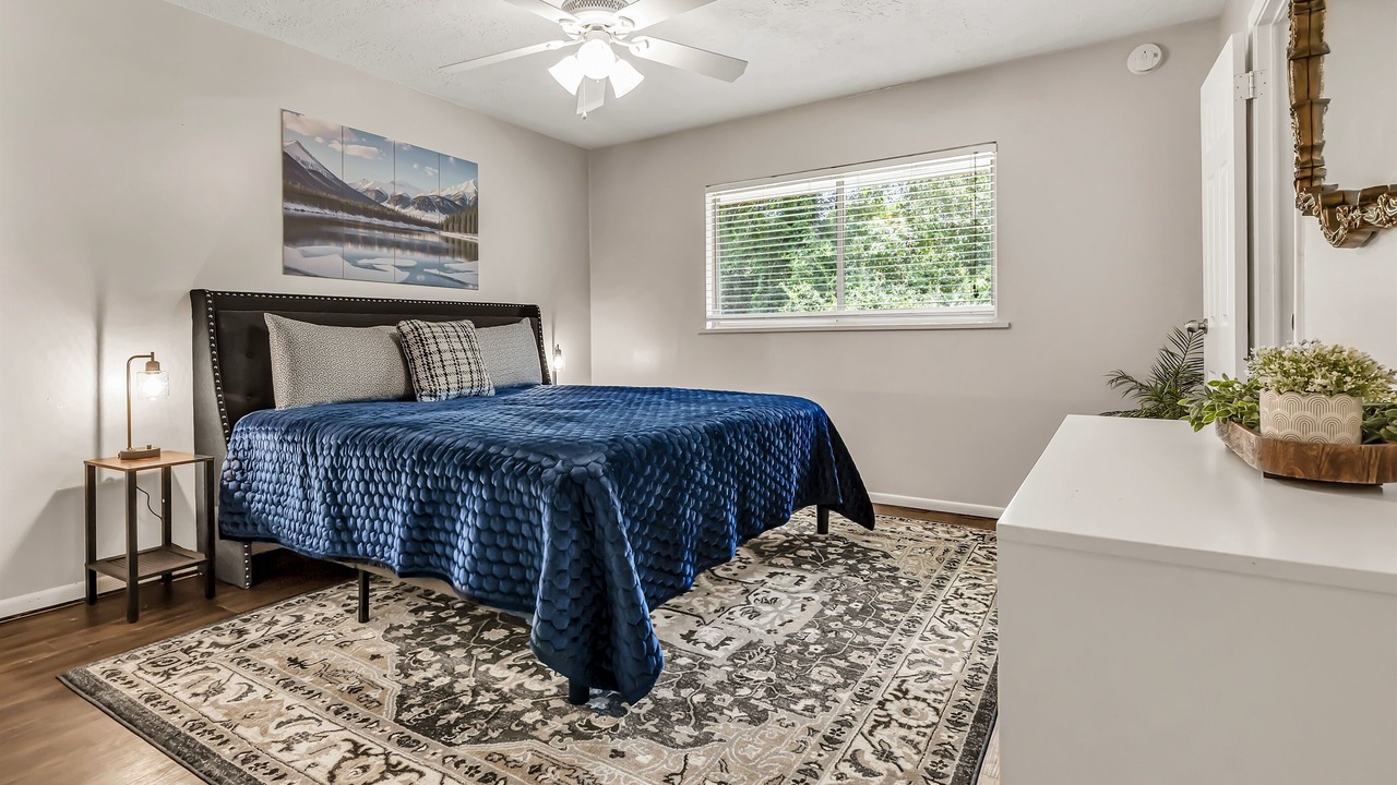 Photo of Bedroom in Carter's Grove