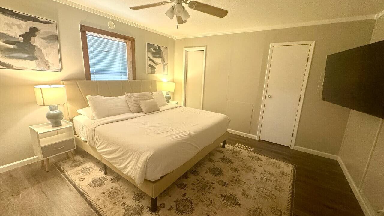 Photo of Bedroom in Slaughter Creek Acres