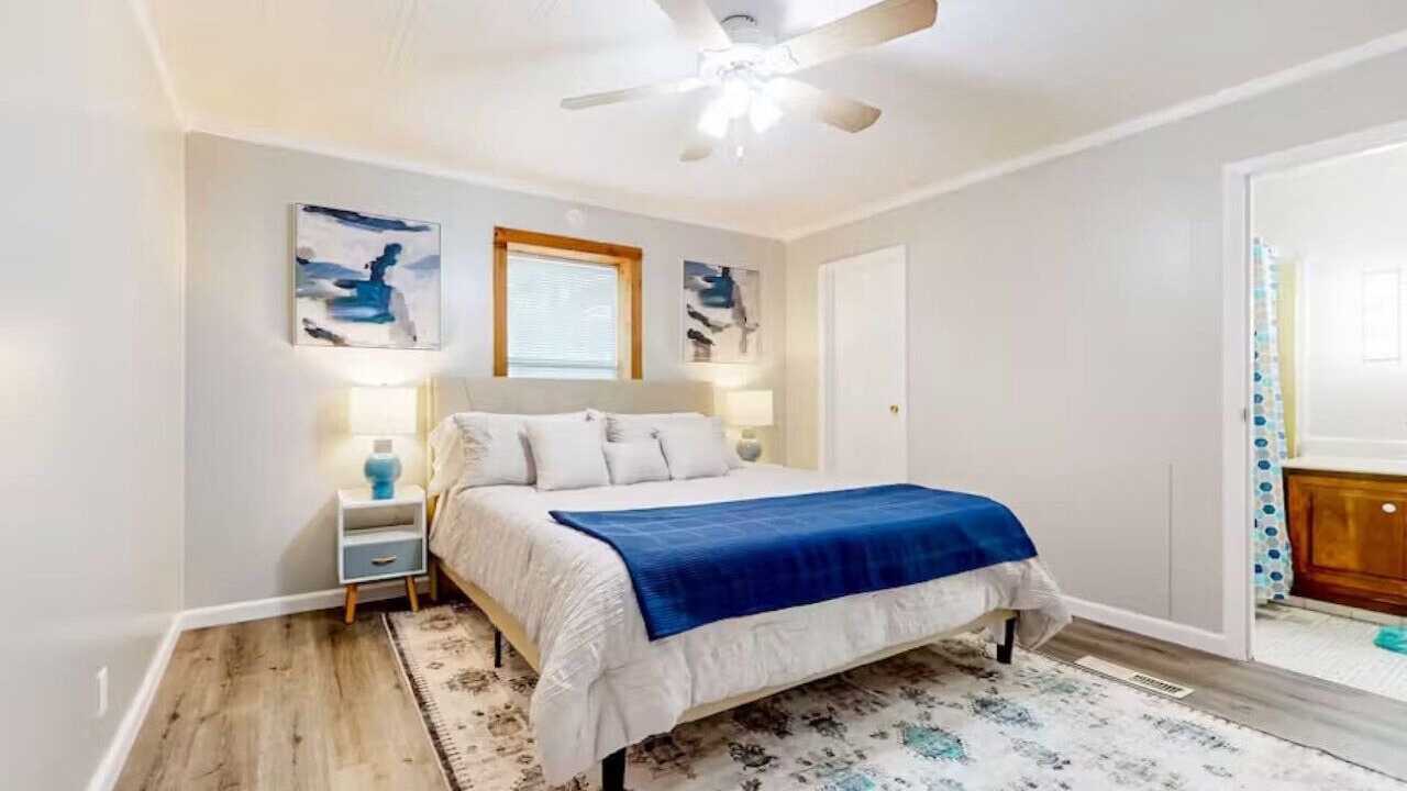 Photo of Bedroom in Slaughter Creek Acres