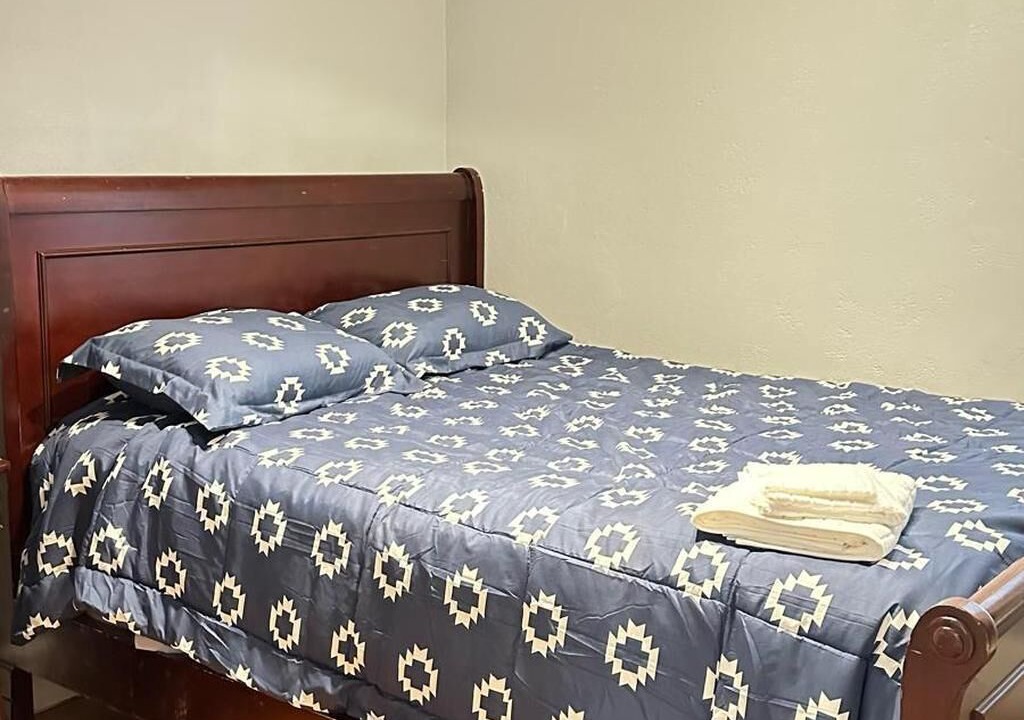 Photo of Bedroom in Utica