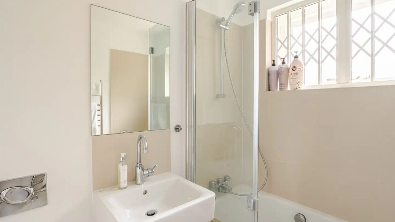 Photo of Bathroom in Paddington