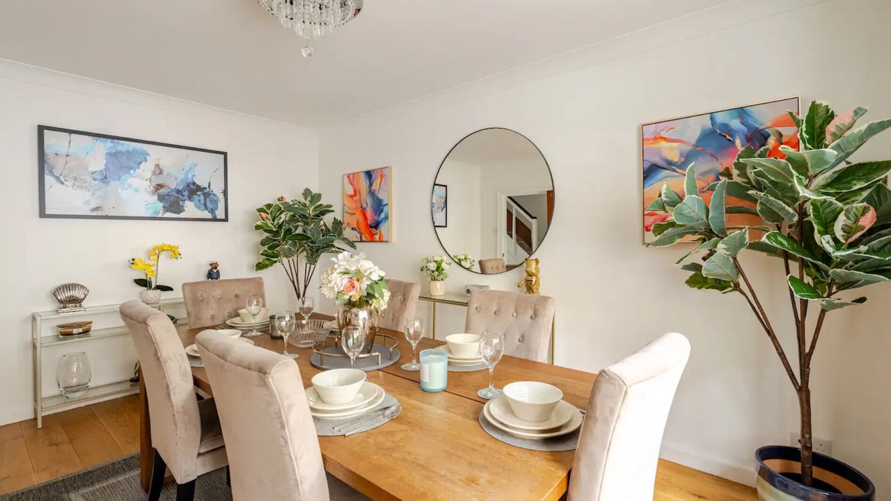 Photo of Others in Paddington