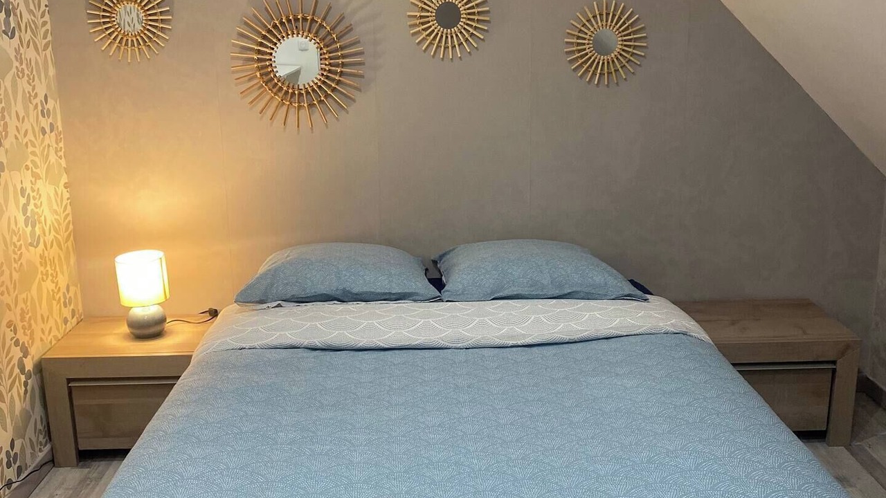 Photo of Bedroom in Roeze-sur-Sarthe