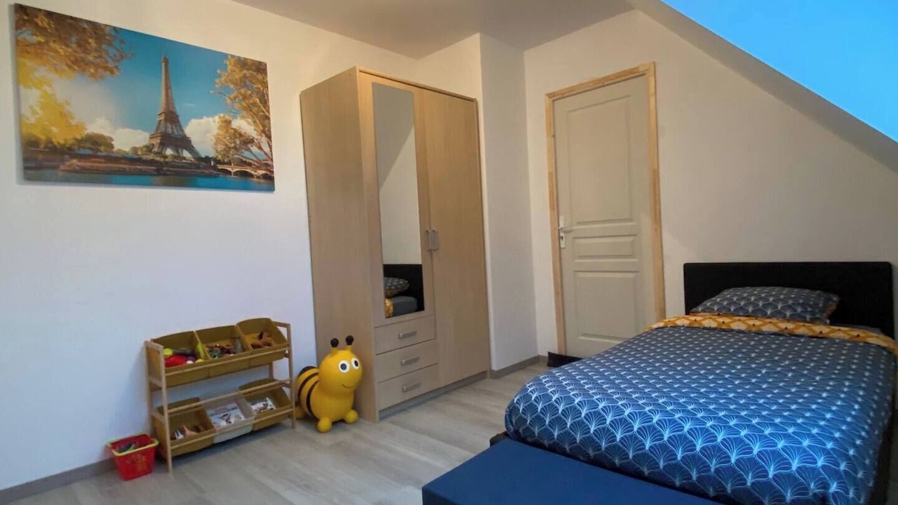 Photo of Bedroom in Roeze-sur-Sarthe