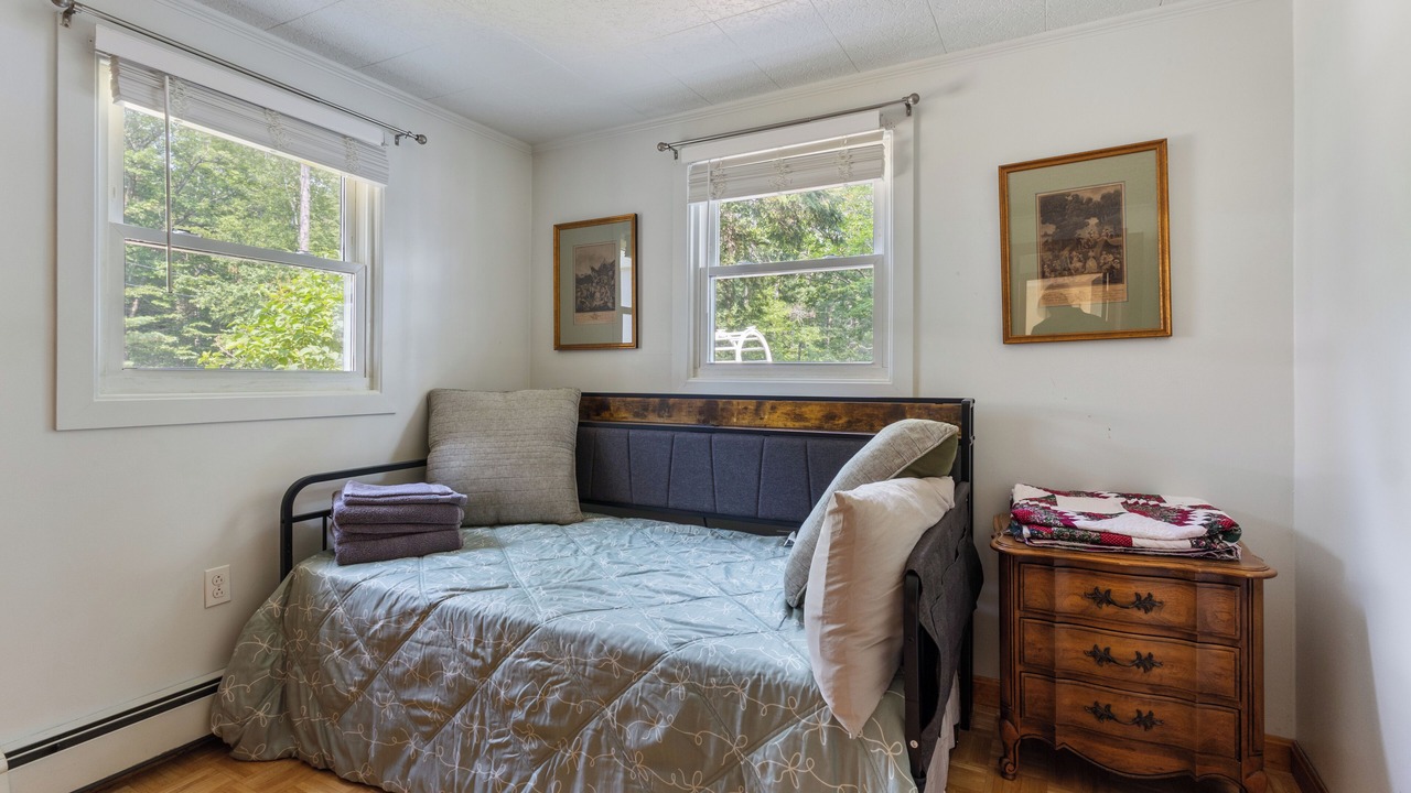 Photo of Bedroom in New Durham