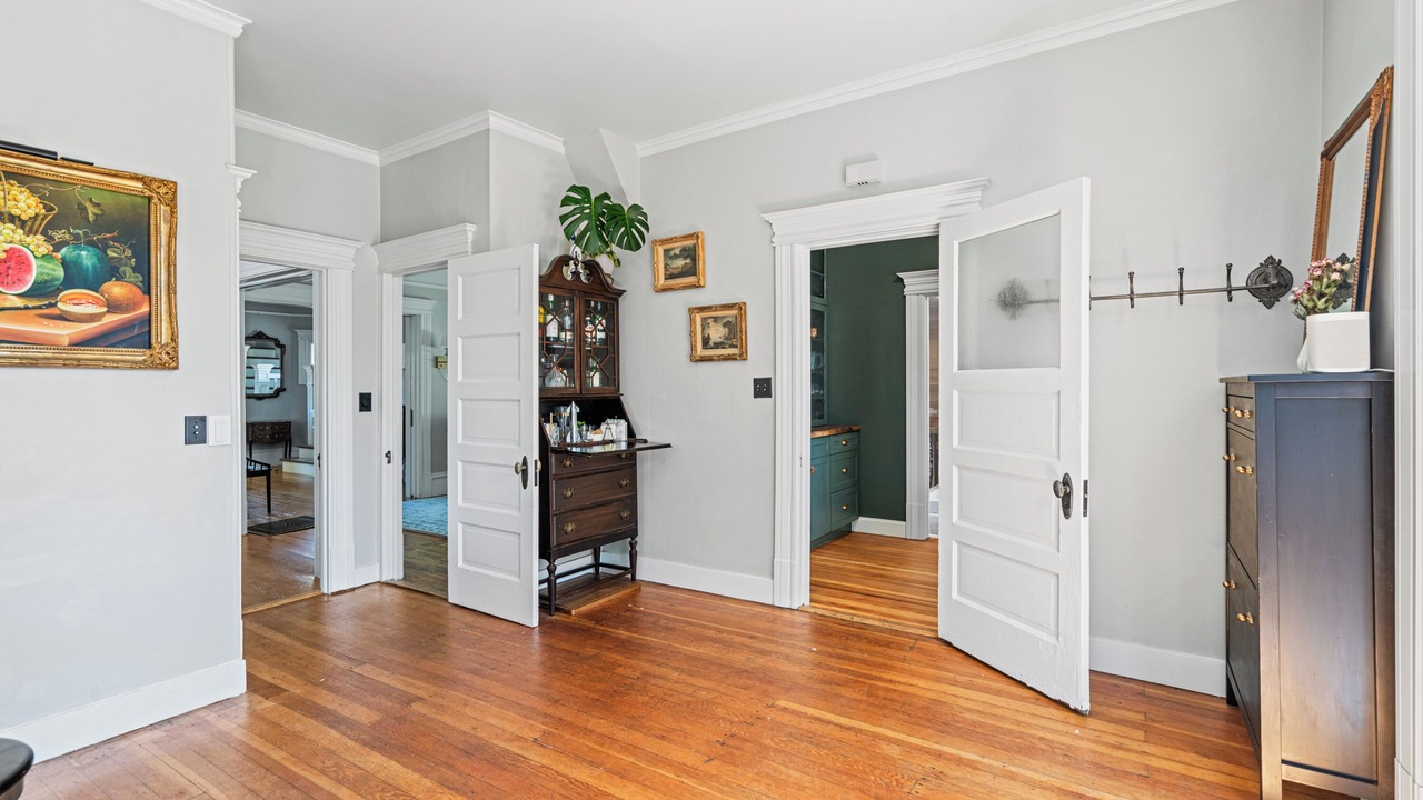 Photo of Others in Petaluma