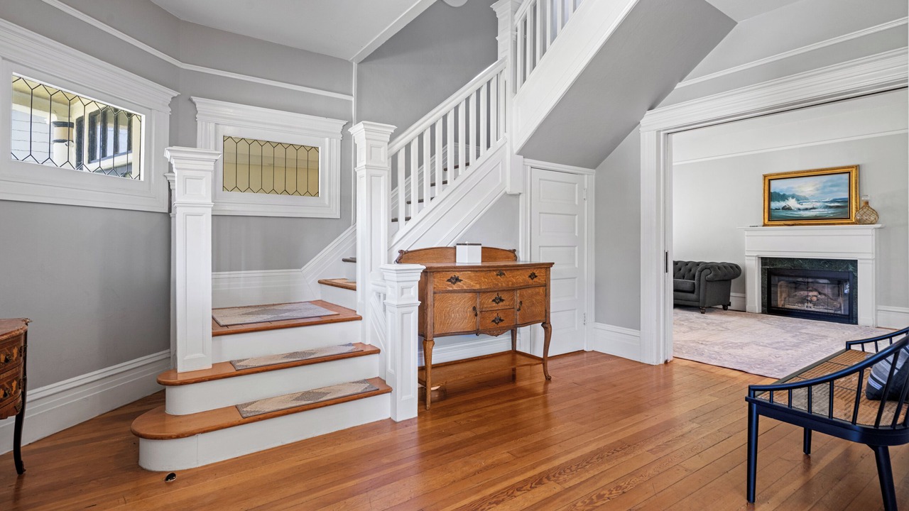 Photo of Others in Petaluma