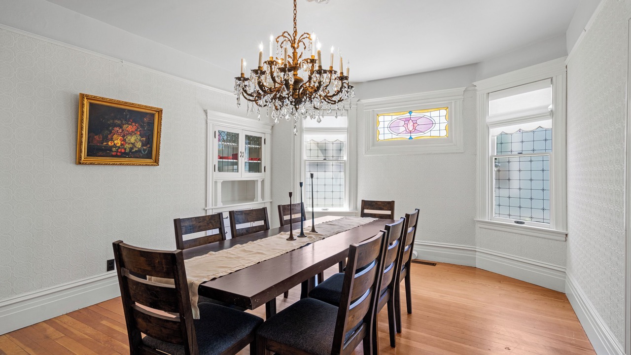 Photo of Others in Petaluma