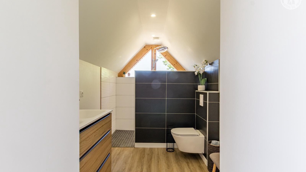 Photo of Bathroom in Domessin