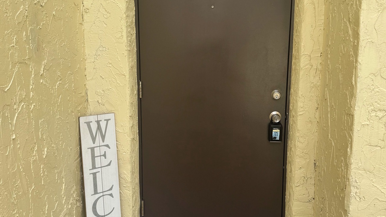 Photo of Outdoor in Lauderhill