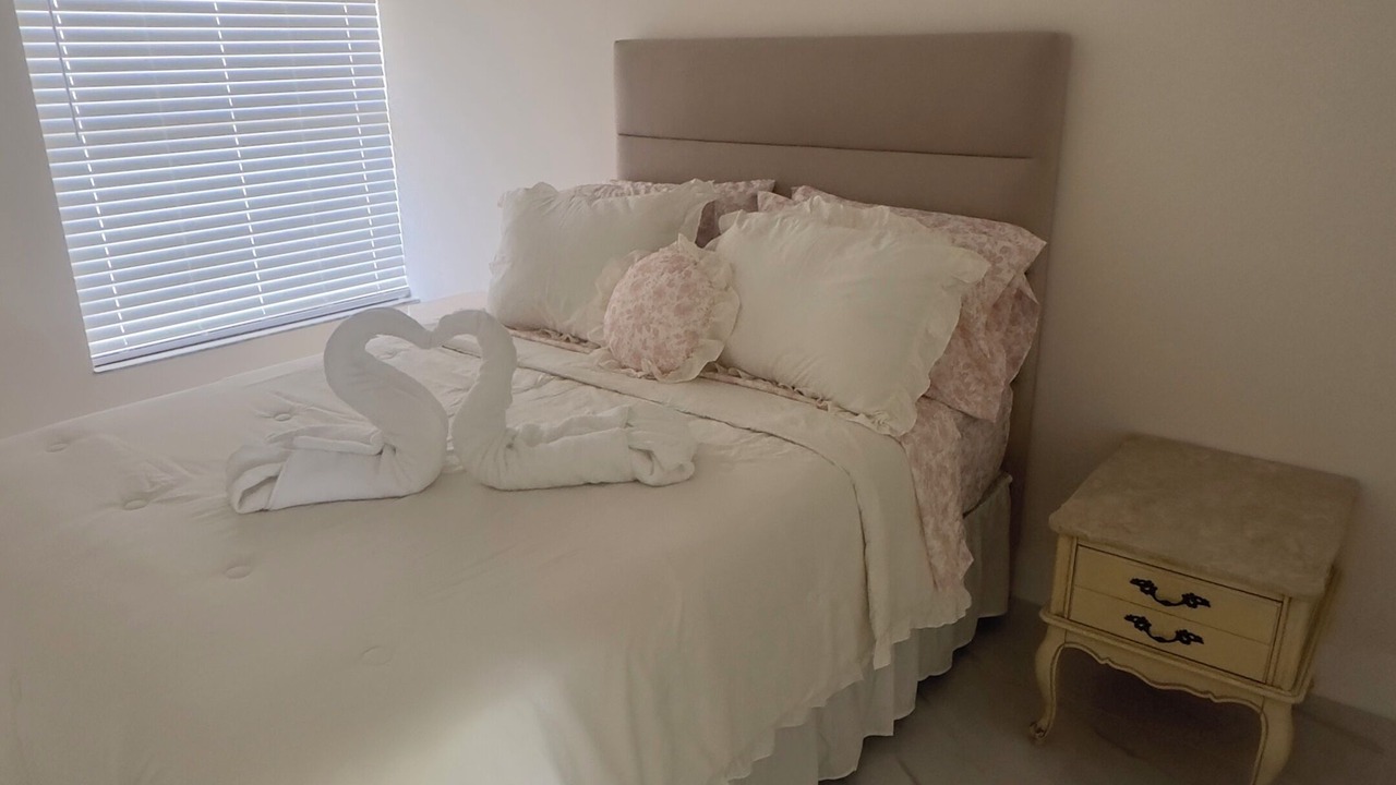 Photo of Bedroom in Lauderhill