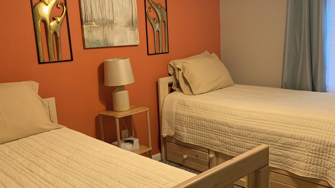 Photo of Bedroom in Mount Houston