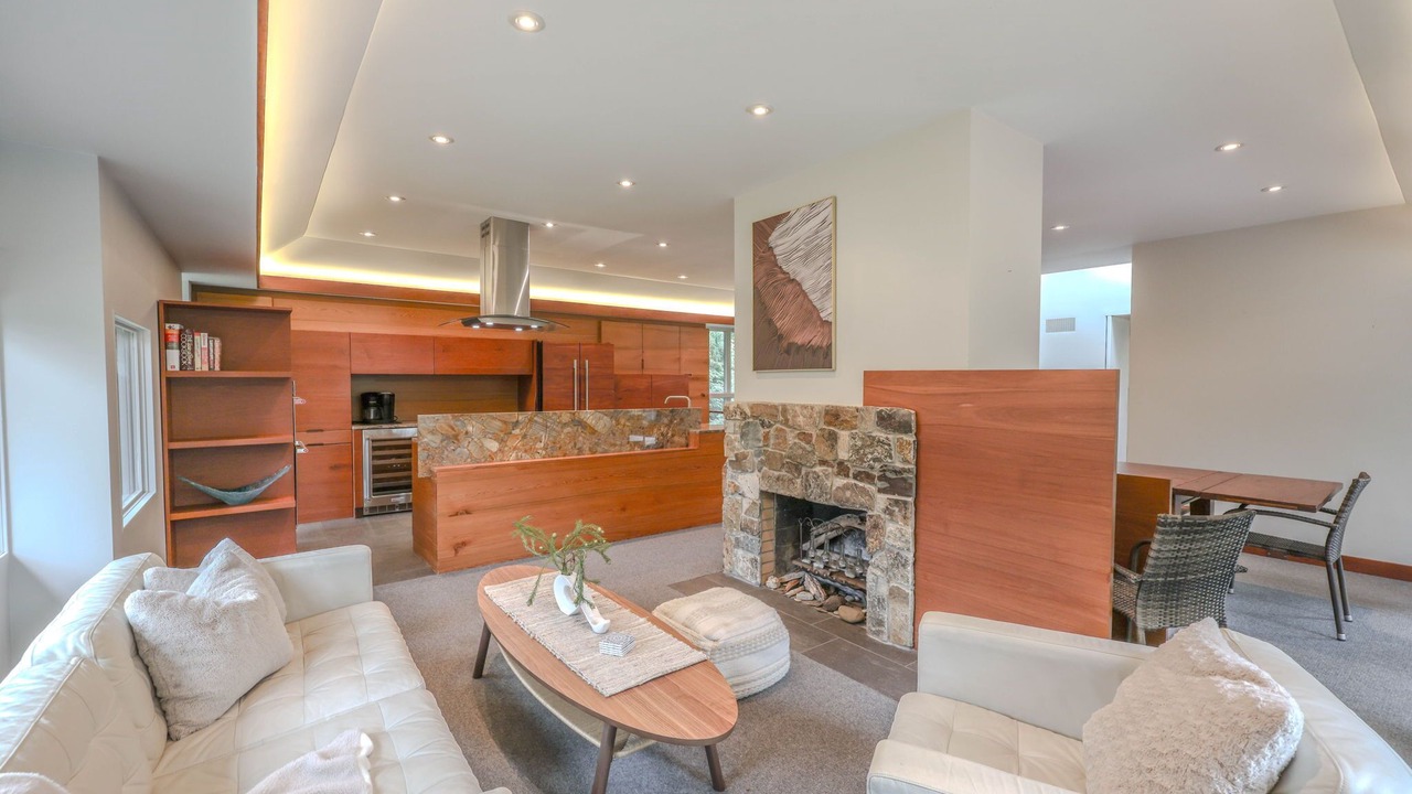 Photo of Livingroom in Ogden Dunes