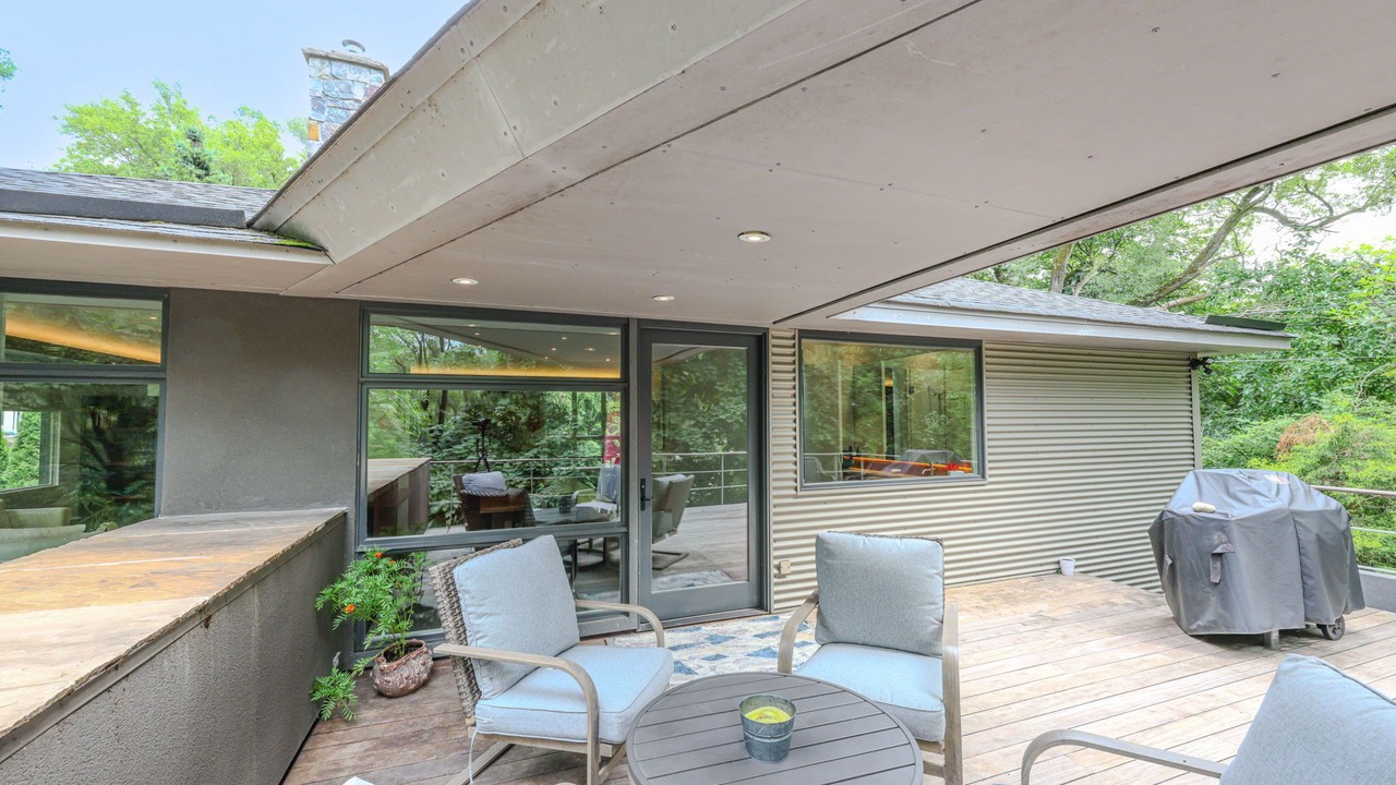 Photo of Patio Balcony in Ogden Dunes