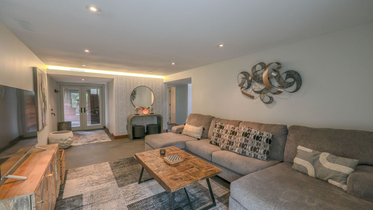 Photo of Livingroom in Ogden Dunes