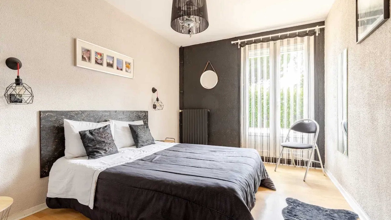 Photo of Bedroom in Plaisance-du-Touch