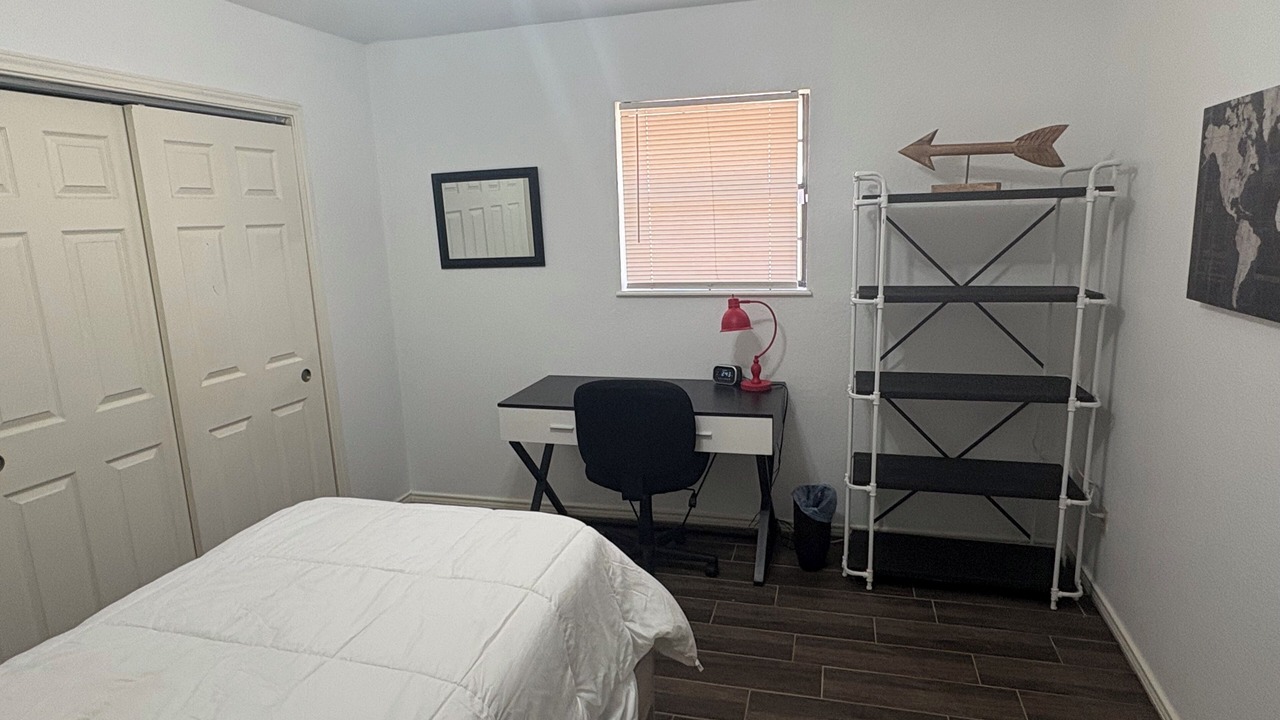 Photo of Bedroom in Harlingen