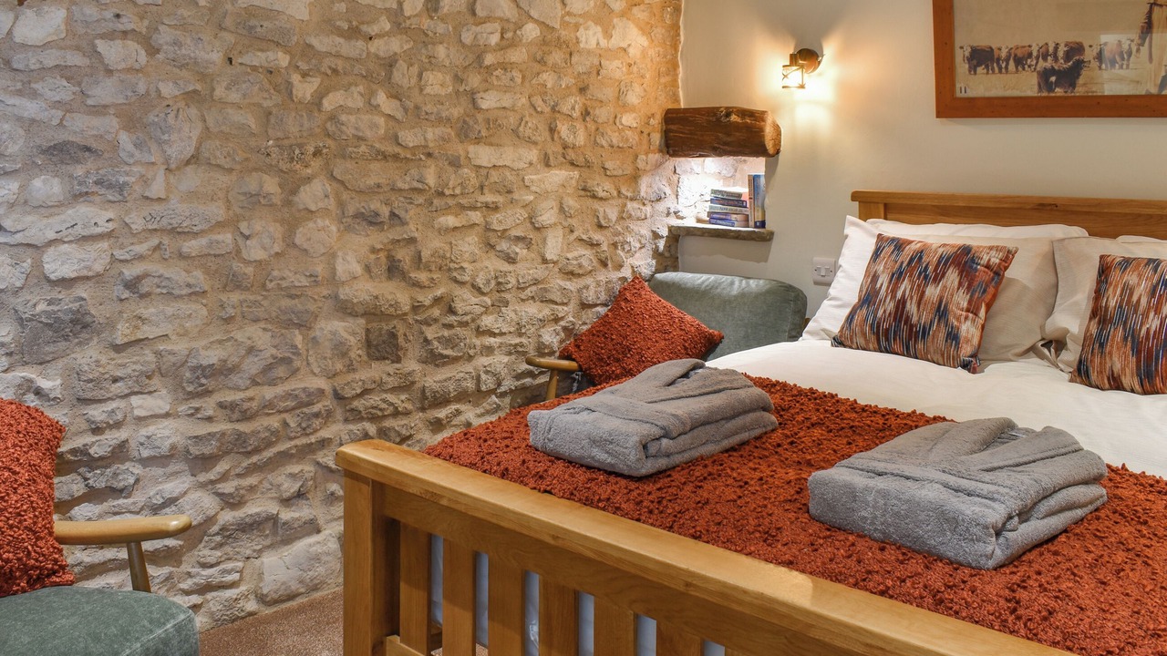 Photo of Others in Earl Sterndale