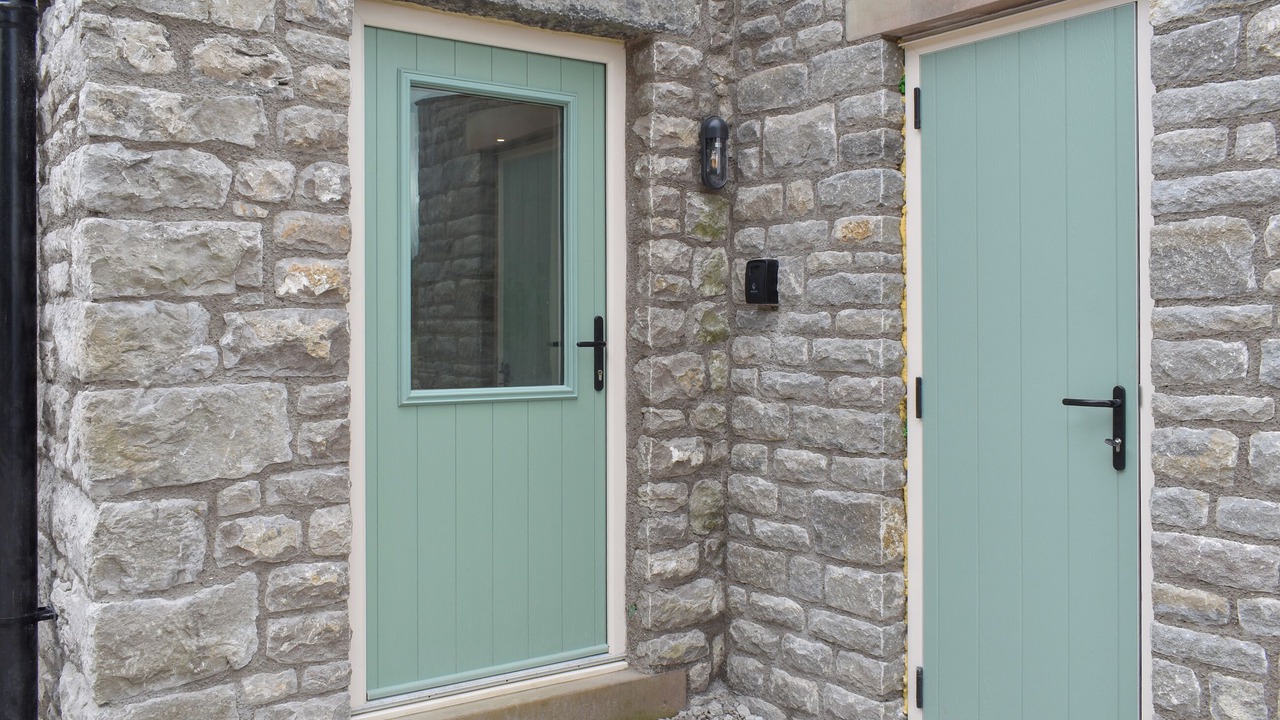 Photo of Outdoor in Earl Sterndale