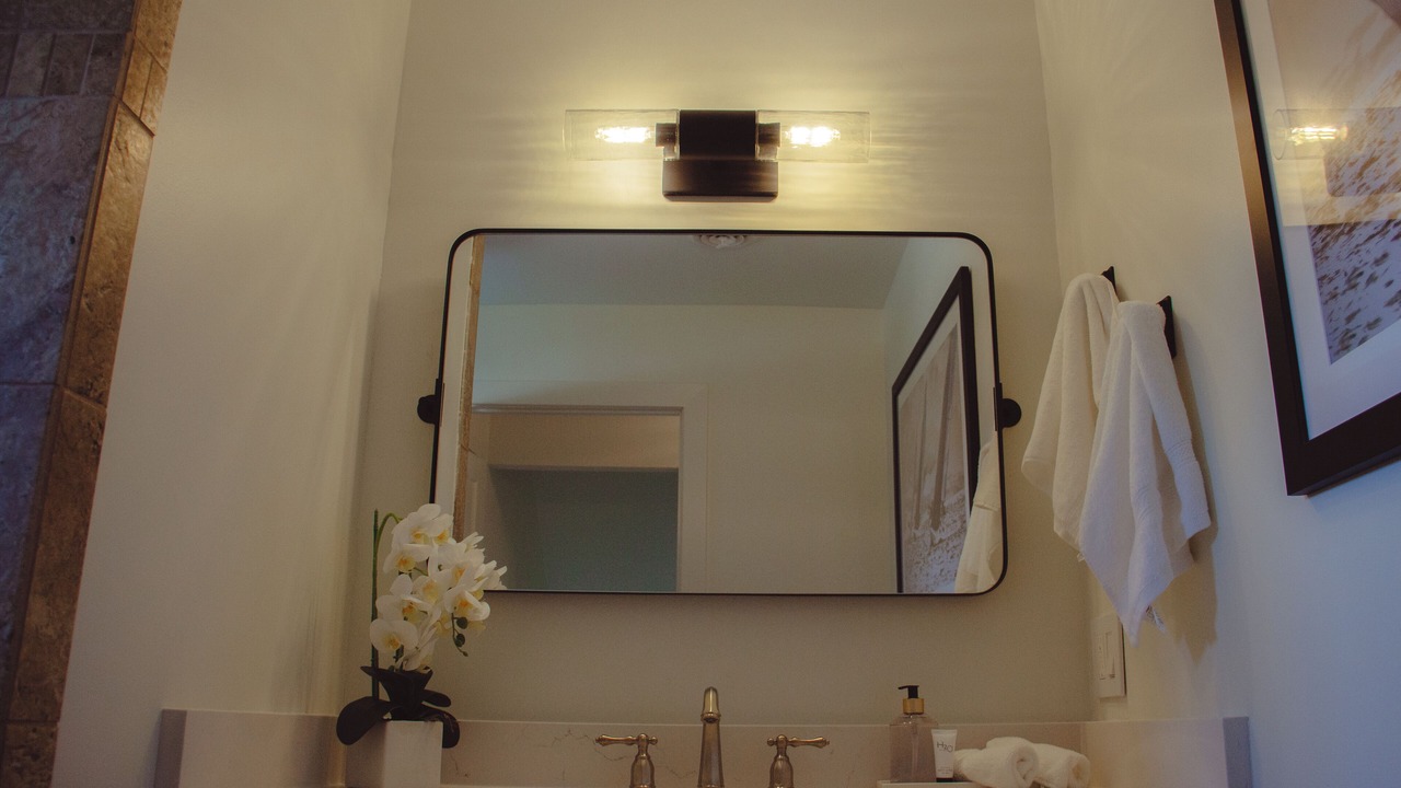 Photo of Bathroom in Marine City