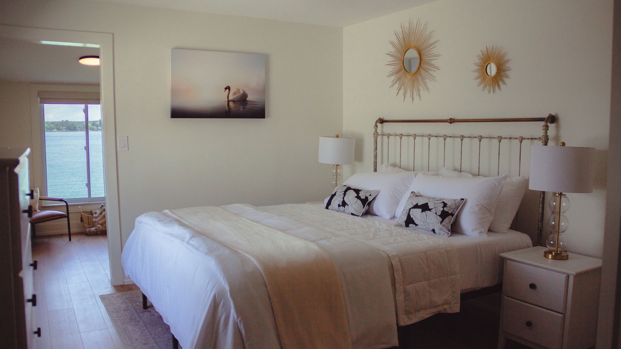 Photo of Bedroom in Marine City