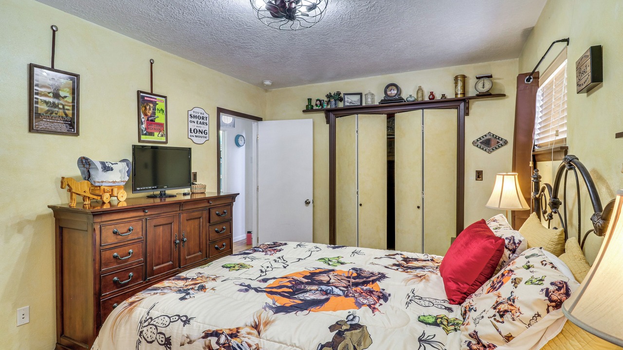 Photo of Bedroom in Albuquerque