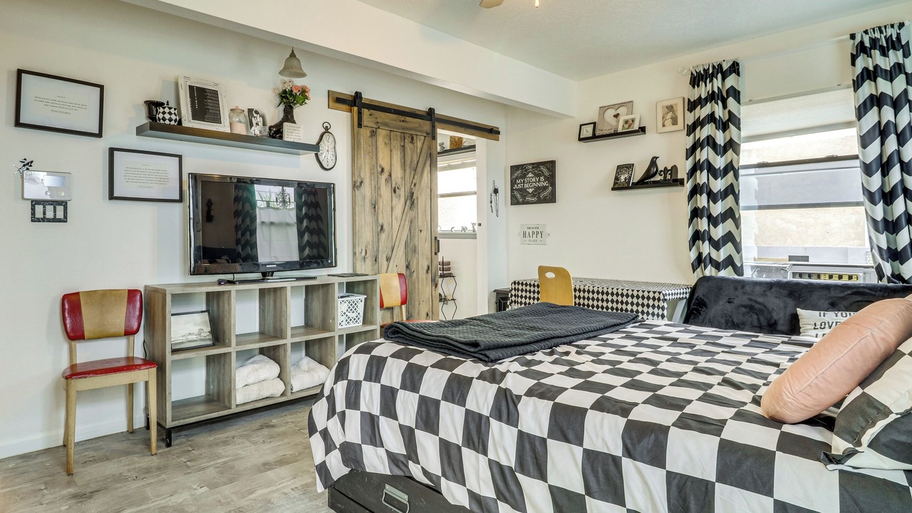 Photo of Bedroom in Albuquerque