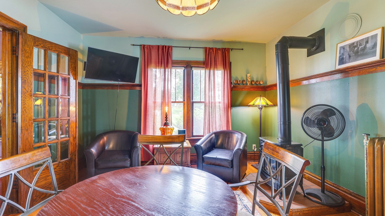 Photo of Bedroom in Mount Horeb