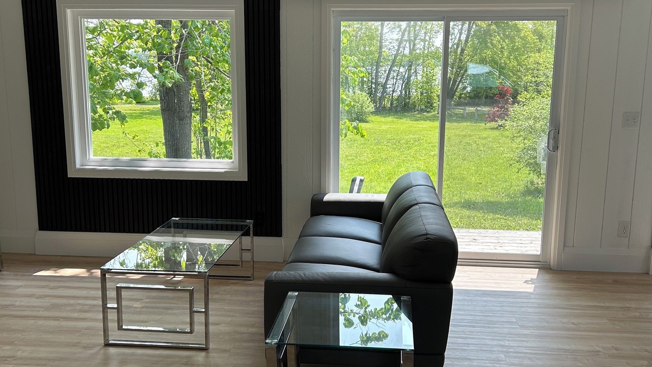 Photo of Livingroom in Isaacs Glen