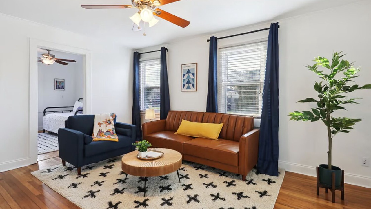 Photo of Livingroom in Kenner - Louis Armstrong International Airport