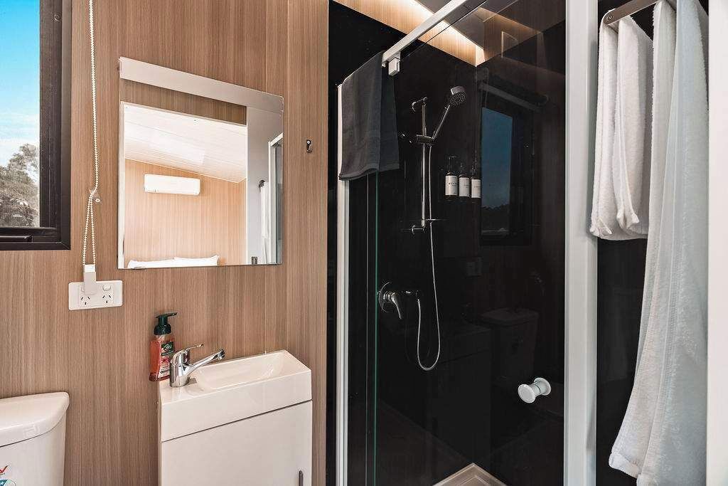 Photo of Bathroom in Warrenmang