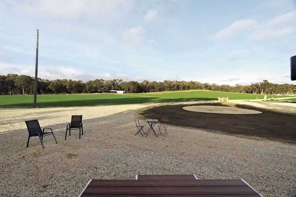 Photo of Outdoor in Warrenmang