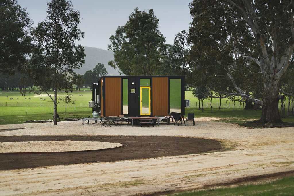 Photo of Outdoor in Warrenmang