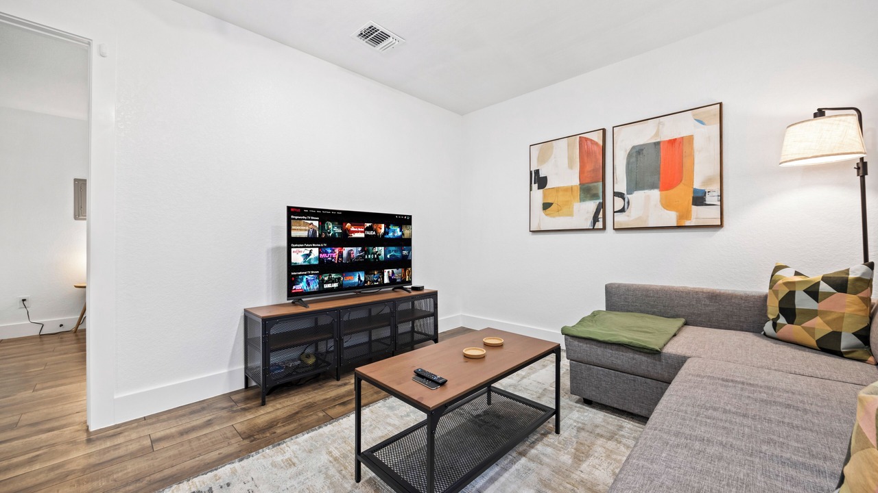 Photo of Livingroom in Southside