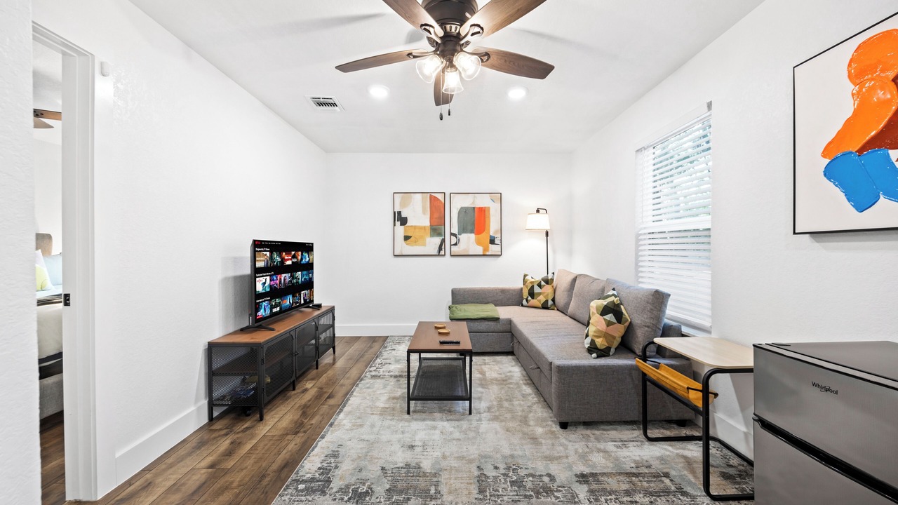 Photo of Livingroom in Southside