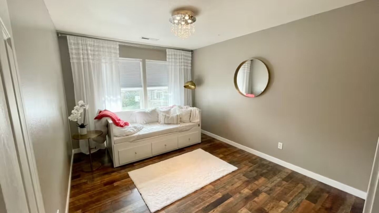 Photo of Others in Newberg