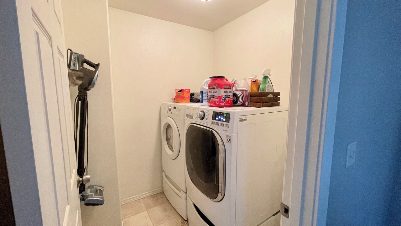 Photo of Others in Newberg