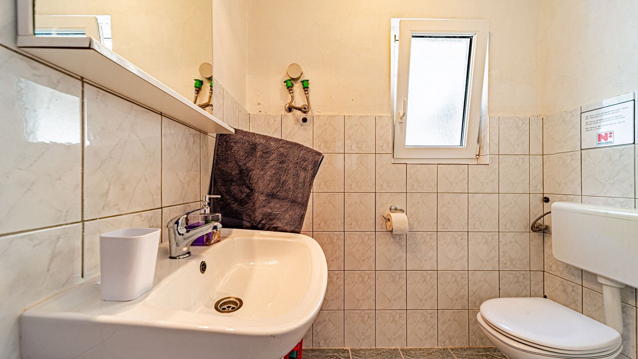 Photo of Bathroom in Janjina