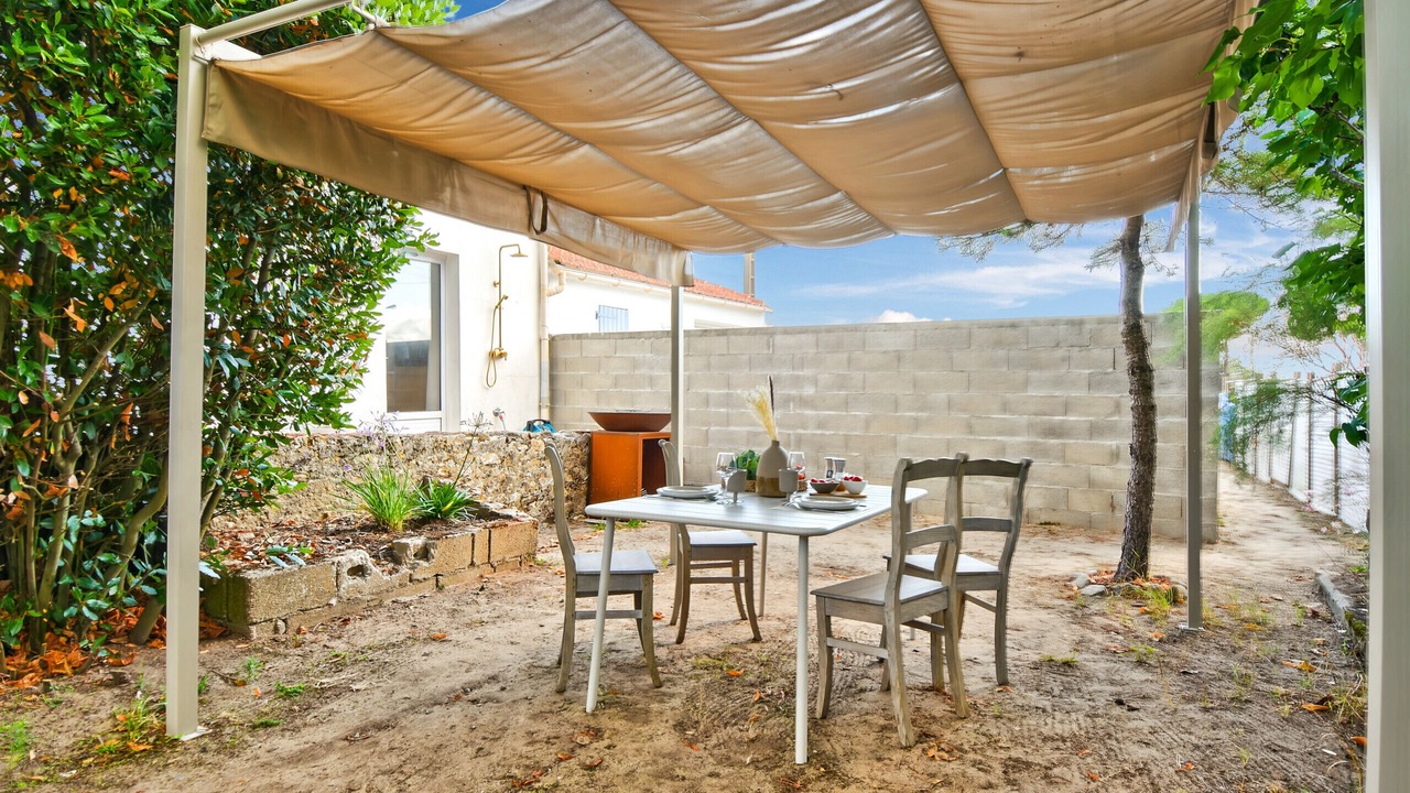 Photo of Outdoor in Barbatre