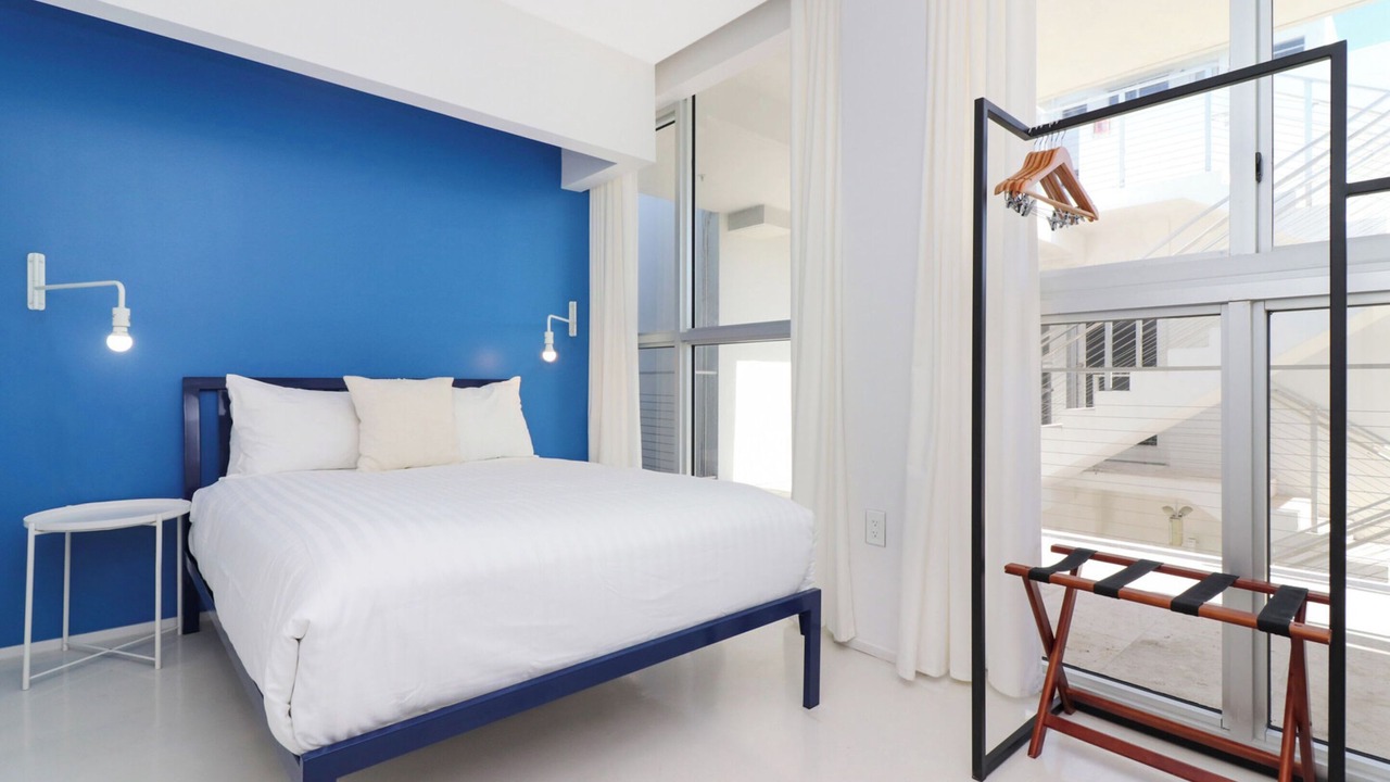 Photo of Others in South Pointe