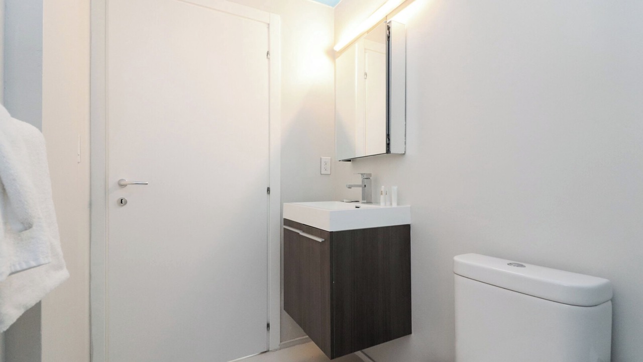 Photo of Bathroom in South Pointe